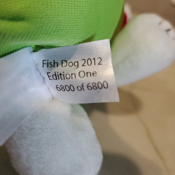 SOLD 2012 Target Plush Collectable Bullseye dog dressed as a fish - Picture 10 of 10